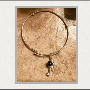 Vantel Key to My Heart Charm Bracelet